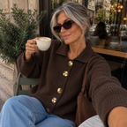 Clara | Cardigan com gola e botões metálicos